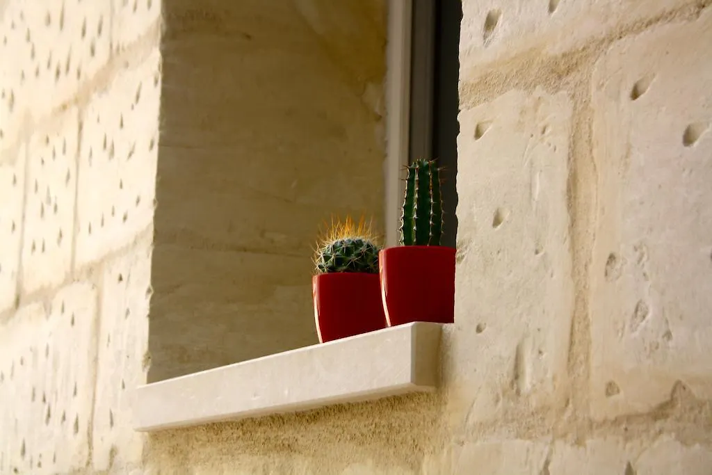 Via Colaci Studios Lecce 0*,
