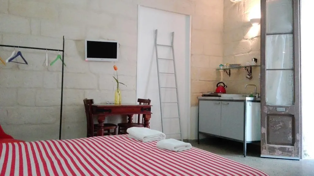 Apartment Via Colaci Studios Lecce