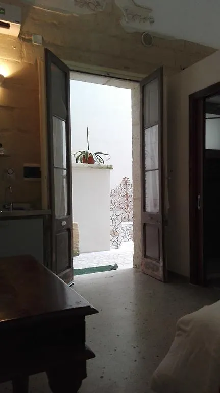 Via Colaci Studios Lecce 0*,  Italy