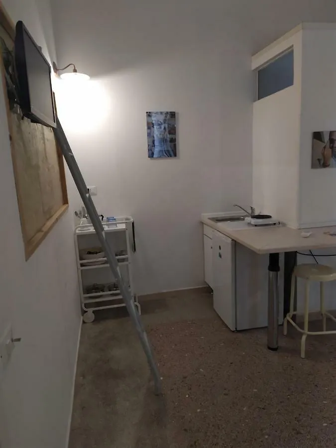 Apartment Via Colaci Studios Lecce Italy